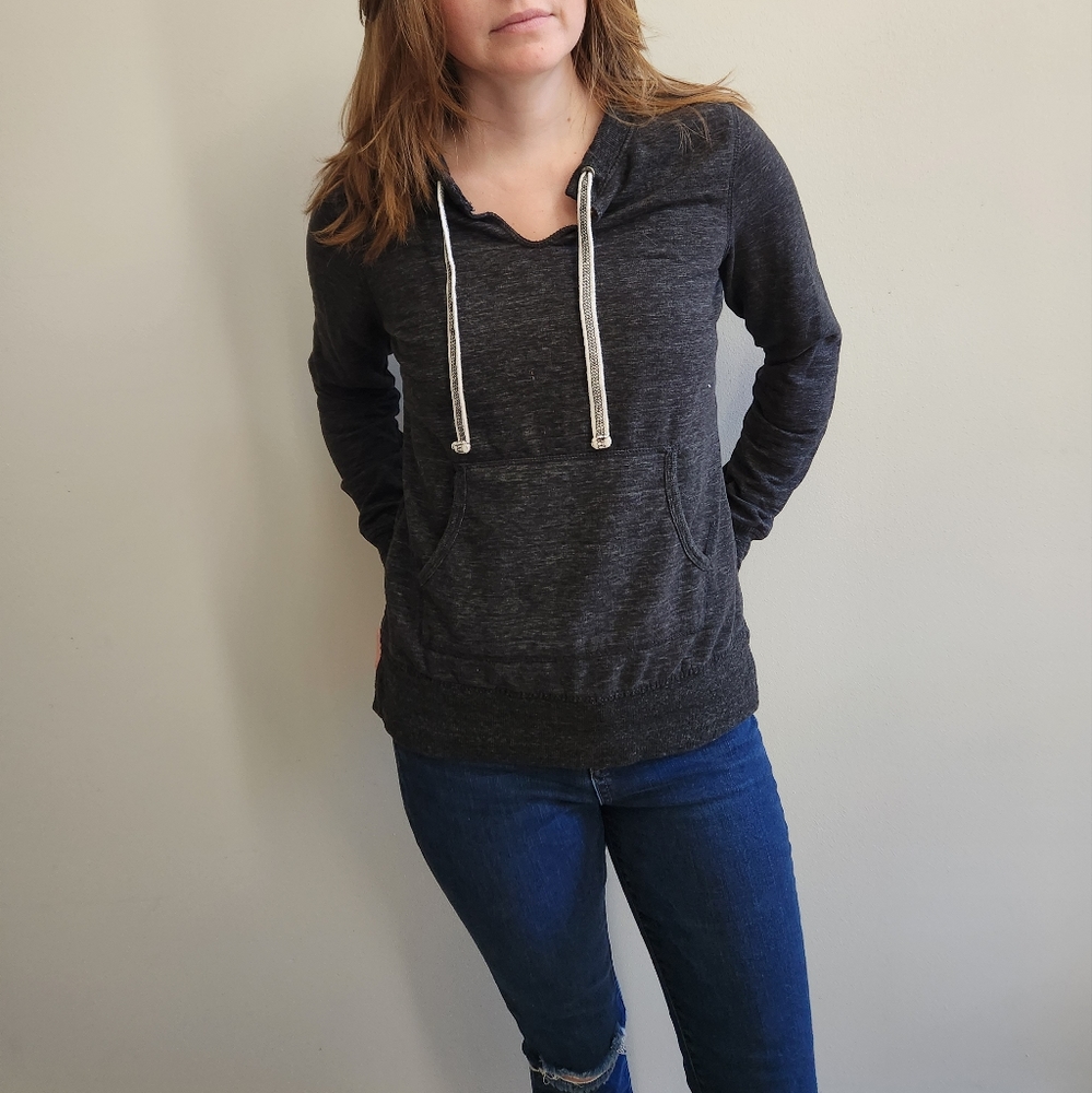 Grey Comfy Fitted swearshirt